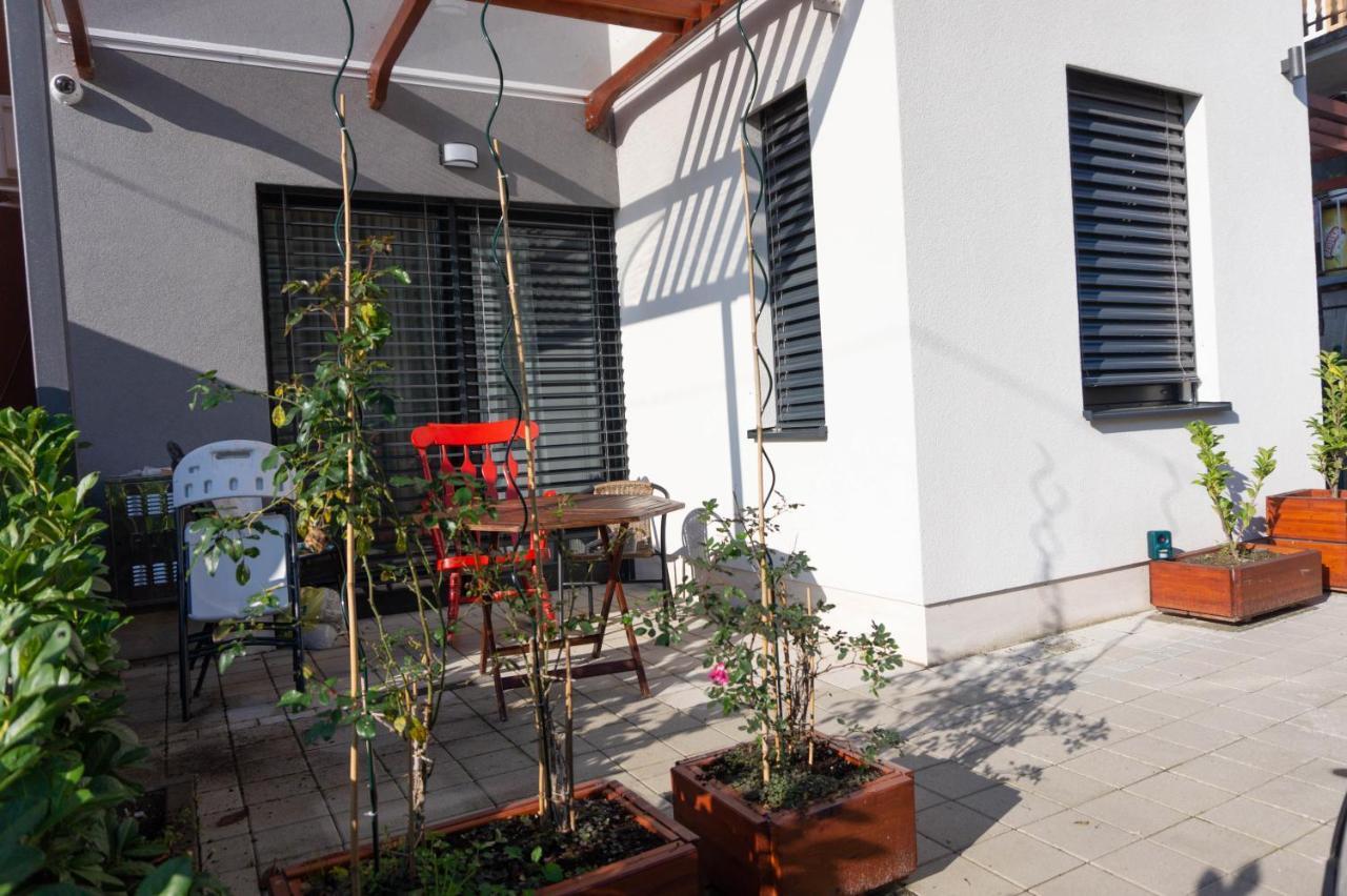 Apartment Maksimir Yard 자그레브 외부 사진